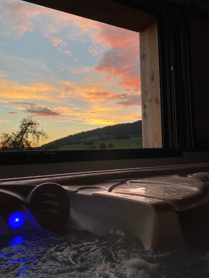 Gite De Charme Avec Jacuzzi #Calme #Cosy Viuz-en-Sallaz المظهر الخارجي الصورة