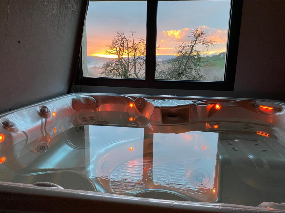 Gite De Charme Avec Jacuzzi #Calme #Cosy Viuz-en-Sallaz المظهر الخارجي الصورة
